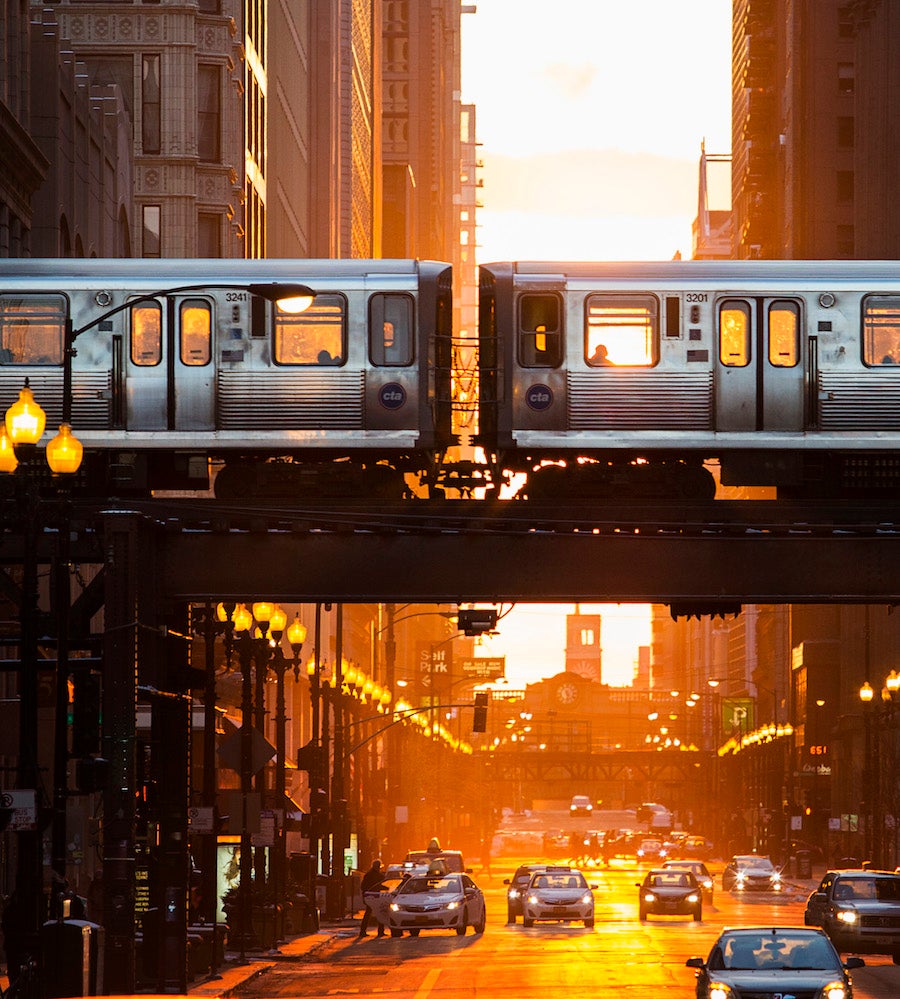 Sunset view in Chicago (Photo: Courtesy of ChooseChicago.com) - City Guide | SWAGGER Magazine
