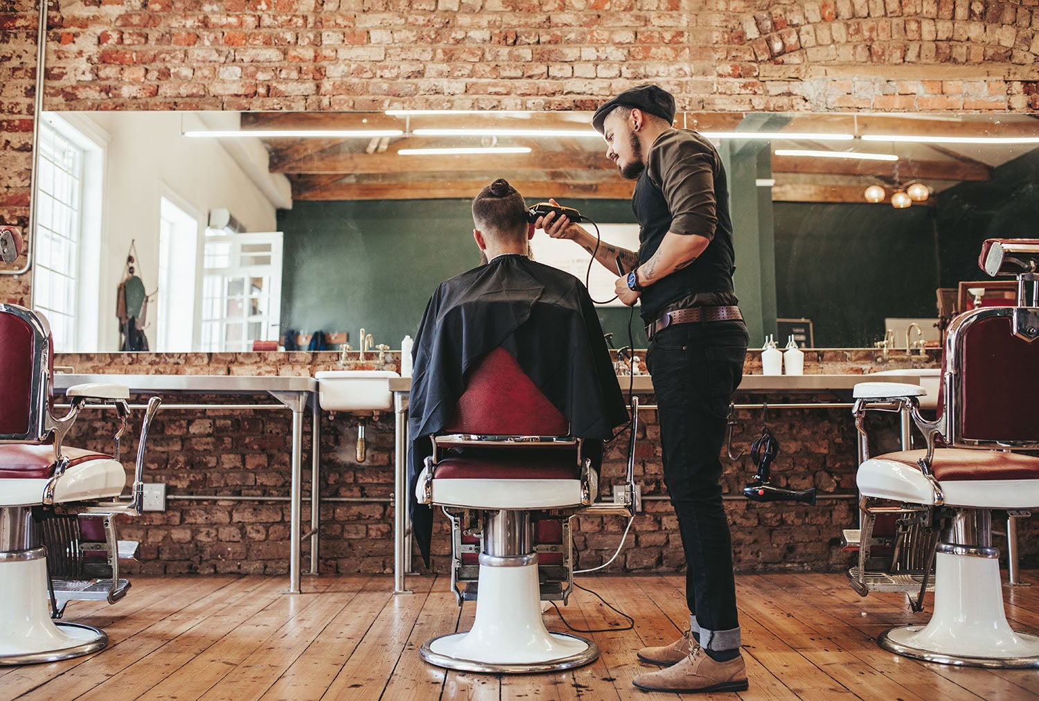 What is a Fade Haircut?  Premier Barber Institute