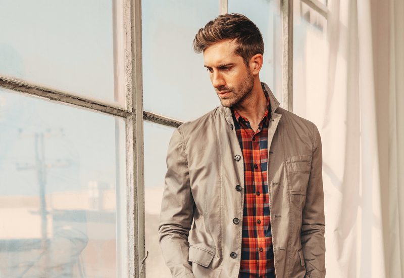 Button-Down: The Shirts that Every Guy Needs and How to Style Them ...