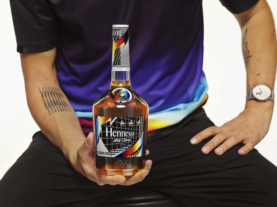 Hennessy Pantone