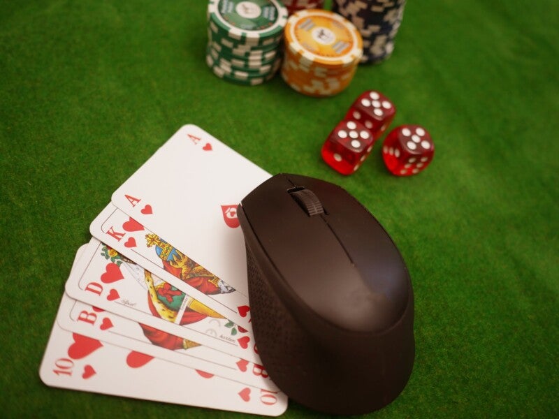Is Online Poker Growing in Popularity? - SWAGGER Magazine